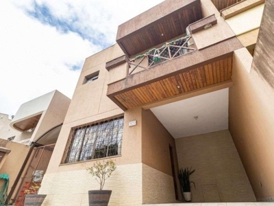 Casa com 3 dormitórios à venda, 178 m² por r$ 749.900,00 - atuba - curitiba/pr