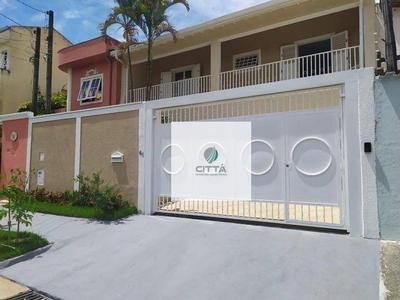 Casa com 3 dormitórios à venda, 227 m² por R$ 1.275.000,00 - Loteamento Parque das Hortênc