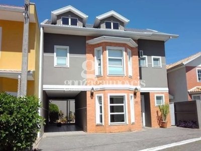 Casa em condomínio fechado com 3 quartos para alugar na rua adão lauro vargas, 359, uberaba, curitiba por r$ 5.100