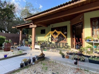 Casa em excelente terreno no umbará