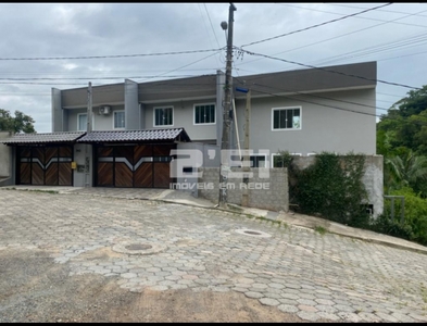 Casa no Bairro Boa Vista em Blumenau com 1 Dormitórios e 55 m²