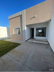 Casa para venda tem 60 metros quadrados com 2 quartos em Vila Santa Helena - Poá - SP