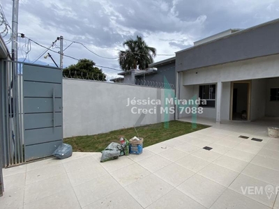 Casa Térrea com 3 Quartos à Venda por R$ 320.000