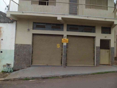 Andar para alugar no bairro Centro, 90m²