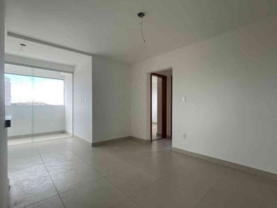 Apartamento com 2 quartos à venda no bairro Cabral, 65m²