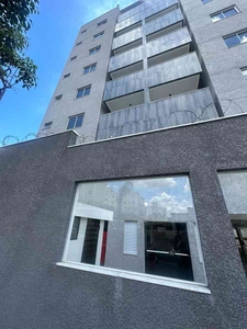 Apartamento com 2 quartos à venda no bairro Cabral, 90m²