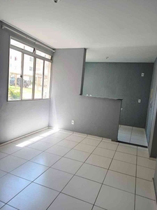 Apartamento com 2 quartos à venda no bairro Vila das Flores, 50m²