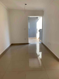 Apartamento com 2 quartos à venda no bairro Miramar (barreiro), 60m²