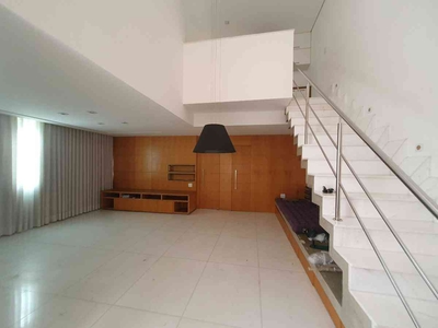 Apartamento com 3 quartos à venda no bairro Buritis, 150m²