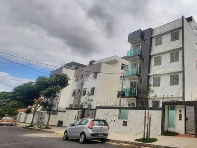 Apartamento com 3 quartos à venda no bairro Candelária, 62m²