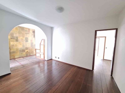 Apartamento com 3 quartos à venda no bairro Cidade Nova, 120m²