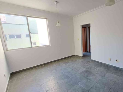 Apartamento com 3 quartos à venda no bairro Heliópolis, 65m²