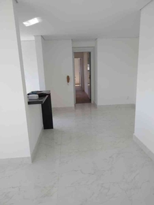 Apartamento com 3 quartos à venda no bairro Prado, 85m²