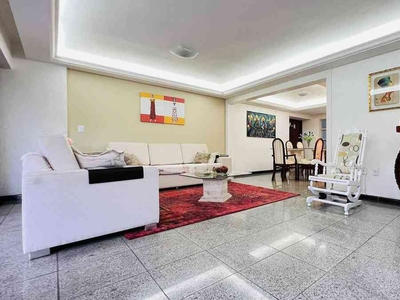 Apartamento com 4 quartos à venda no bairro Ponta Verde, 156m²