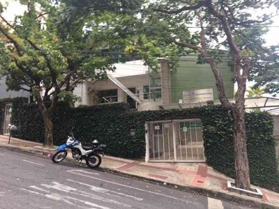 Casa à venda no bairro Anchieta, 290m²