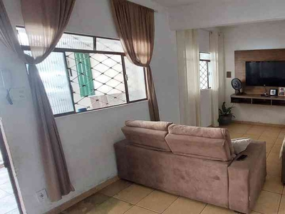 Casa com 2 quartos à venda no bairro Jardim Vitória, 160m²