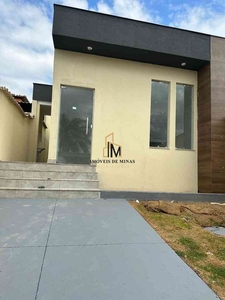 Casa com 3 quartos à venda no bairro Atenas, 180m²