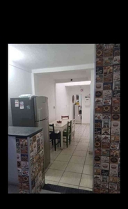 Casa com 3 quartos à venda no bairro Barreiro, 240m²