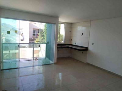 Casa com 3 quartos à venda no bairro Belvedere, 85m²