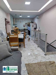 Casa com 3 quartos à venda no bairro Boa Vista, 360m²