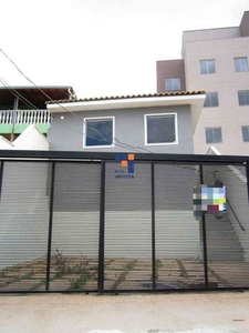 Casa com 3 quartos à venda no bairro Bosque de Ibirité, 80m²