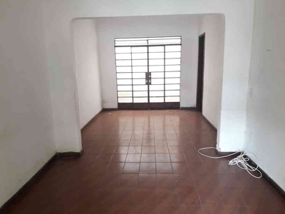 Casa com 3 quartos à venda no bairro Caiçaras, 360m²