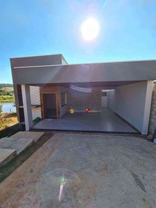 Casa com 3 quartos à venda no bairro Centro, 800m²