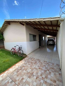 Casa com 3 quartos à venda no bairro Conjunto Habitacional Jalila Conceição Pedrosa, 259m²