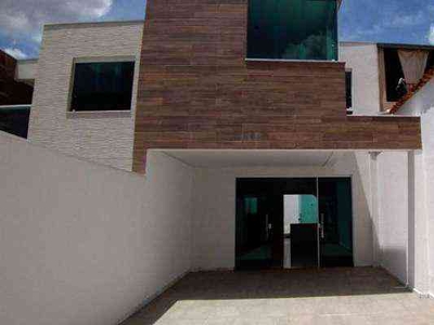 Casa com 3 quartos à venda no bairro Itapoã, 157m²