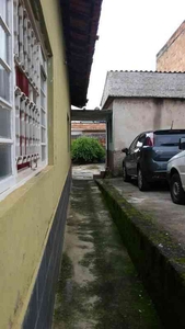 Casa com 3 quartos à venda no bairro Lagoinha (venda Nova), 200m²