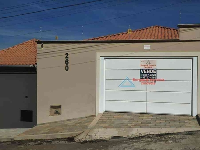 Casa com 3 quartos à venda no bairro Parque São José, 340m²