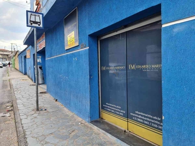 Casa com 3 quartos à venda no bairro Pompéia, 500m²