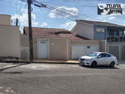 Casa com 3 quartos à venda no bairro Rezende, 360m²