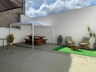 Casa com 3 quartos à venda no bairro Rio Branco, 321m²