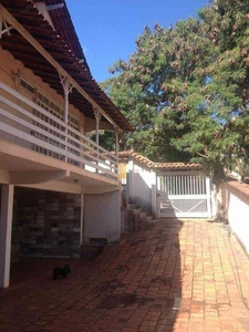 Casa com 4 quartos à venda no bairro Duquesa I (são Benedito), 345m²