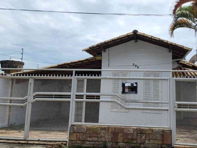 Casa com 4 quartos à venda no bairro Espírito Santo, 360m²