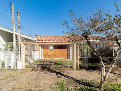 Casa com 4 quartos à venda no bairro Jardim Itu Sabará, 150m²