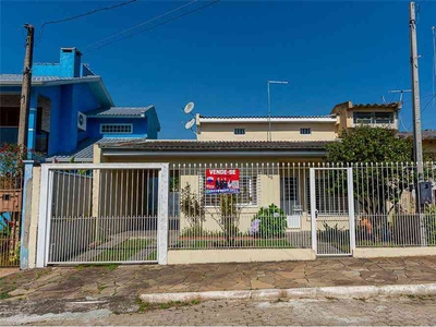 Casa com 4 quartos à venda no bairro Salgado Filho, 127m²