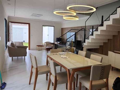 Casa com 5 quartos à venda no bairro Interlagos, 482m²