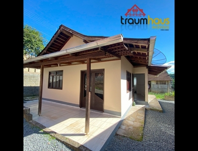 Casa no Bairro Itoupava Central em Blumenau com 3 Dormitórios e 120 m²