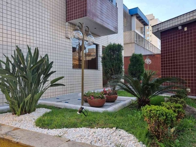 Cobertura com 4 quartos à venda no bairro Jardim Riacho das Pedras, 280m²