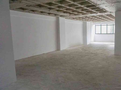 Sala para alugar no bairro Lourdes, 102m²