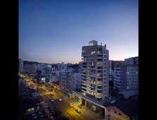 Apartamento no Bairro Vila Nova em Blumenau com 3 Dormitórios (3 suítes) e 199 m²