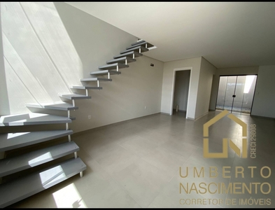 Casa no Bairro Fortaleza em Blumenau com 3 Dormitórios (1 suíte) e 108 m²