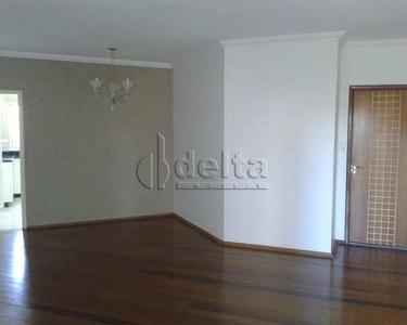 Apartamento à venda, 3 quartos, 1 suíte, 2 vagas, Brasil - Uberlândia/MG