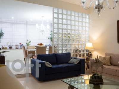 Apartamento à venda em Tijuca com 160 m², 3 quartos, 1 suíte, 1 vaga