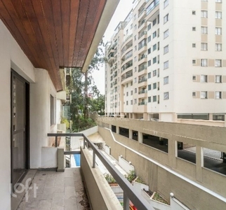 Apartamento à venda em Vila Andrade com 144 m², 4 quartos, 2 suítes, 3 vagas