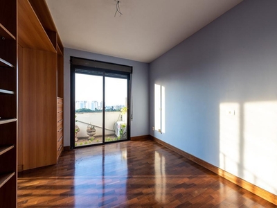 Apartamento à venda em Vila Andrade com 300 m², 4 quartos, 3 suítes, 3 vagas