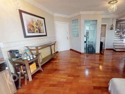 Apartamento à venda em Vila Mariana com 251 m², 4 quartos, 4 suítes, 5 vagas