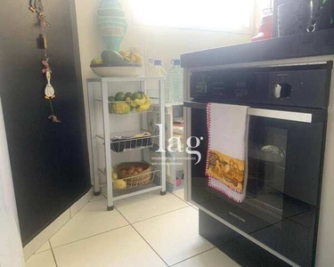 Apartamento com 2 dormitórios à venda, 67 m² por R$ 365.000,00 - Edifício Treviso - Soroca